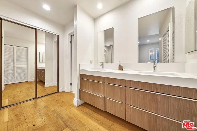 835 S Lucerne Boulevard #205 photo 12