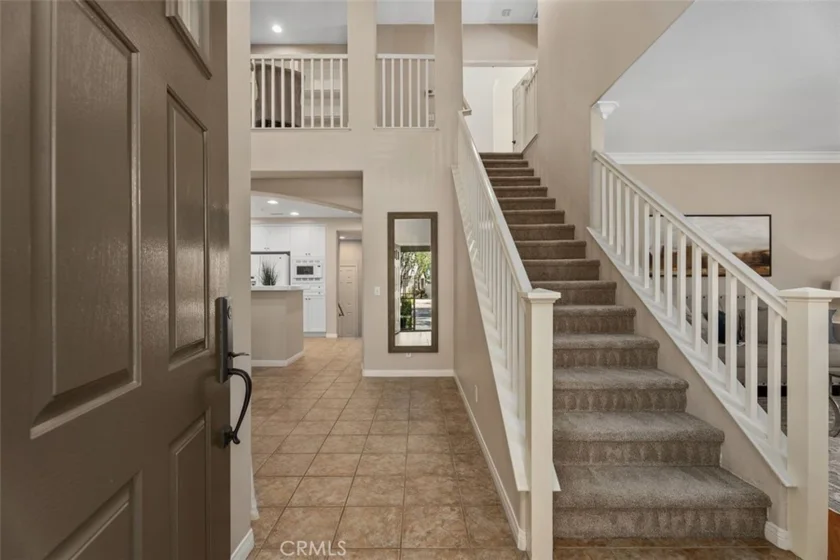 44 Burlingame photo 9