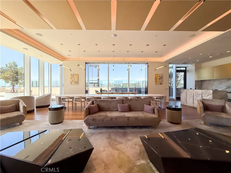 889 Francisco #2502 photo 33