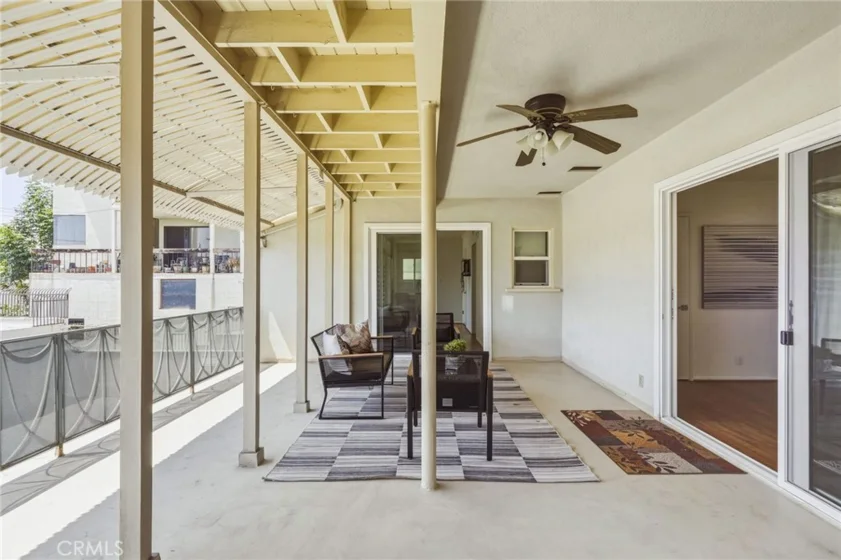 1231 N Columbus #2d photo 36