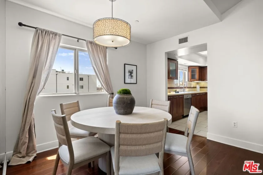 1409 Armacost Avenue #PH2 photo 28