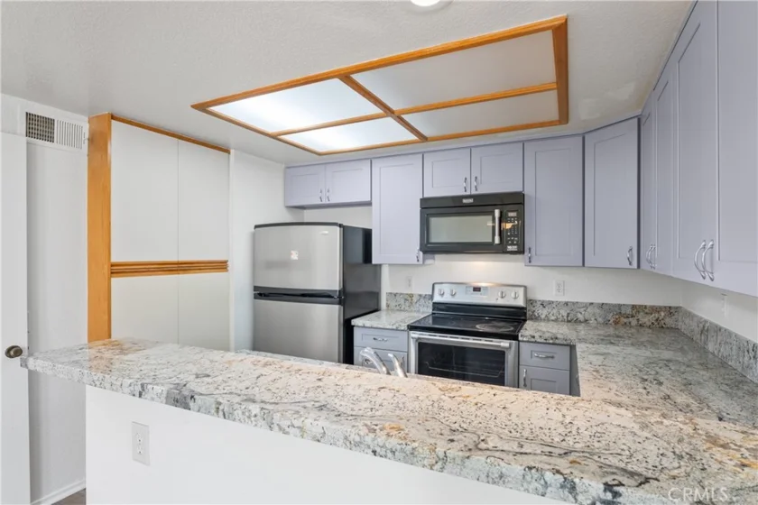 21605 Fernbrook photo 22