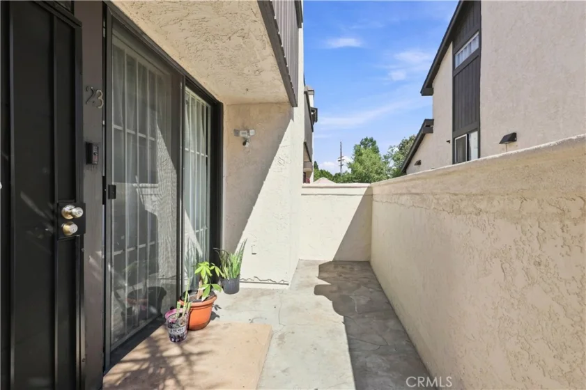 9625 Sylmar Avenue #23 photo 33