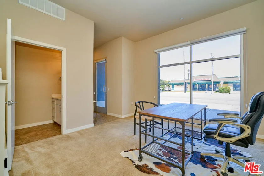 801 S Anaheim Boulevard #107 photo 3
