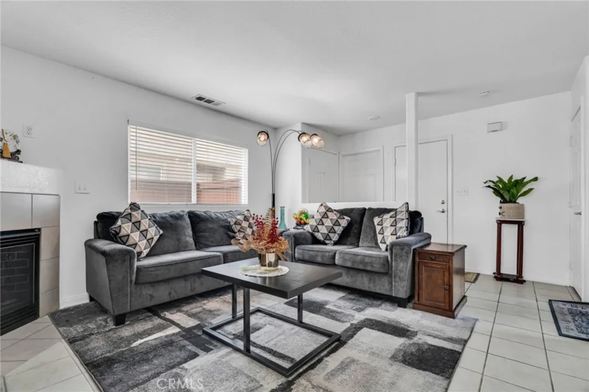 9155 Cedros Avenue #12 photo 6