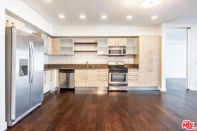 1234 Wilshire Boulevard #405 photo 7