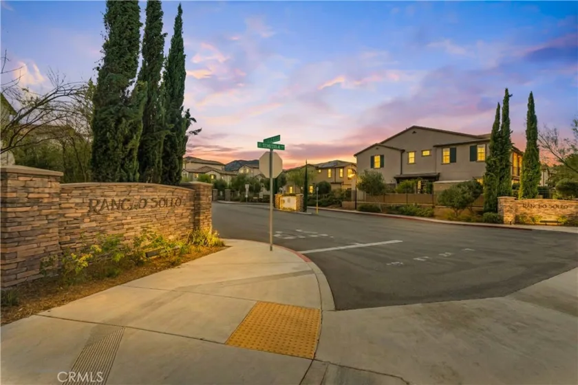 31598 Calle Canto photo 3