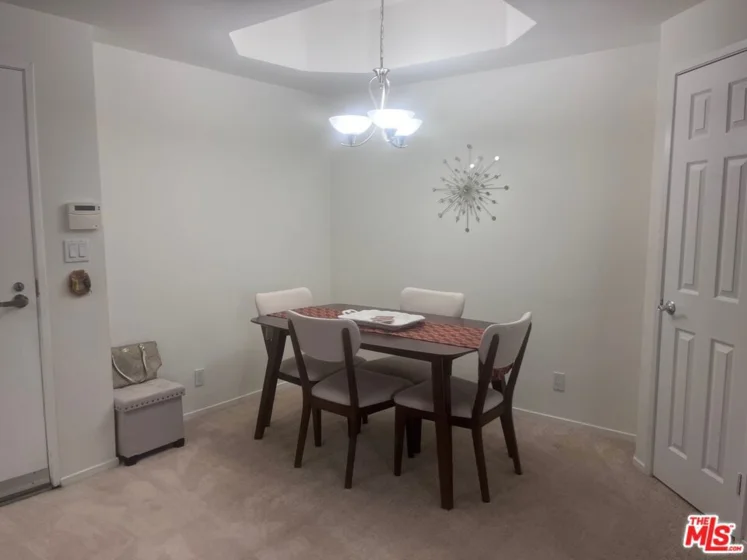 620 S Gramercy Place #339 photo 26