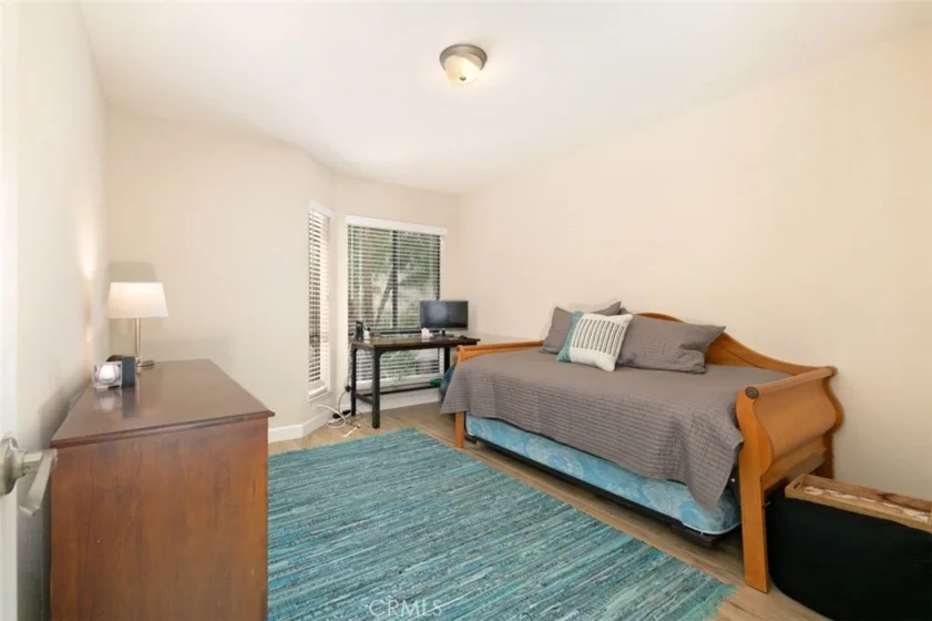 23334 Coso photo 28