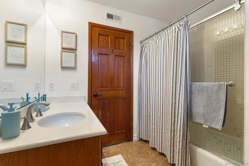 984 S Rim Crest Drive #7 photo 43