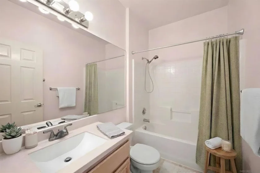 11454 Via Rancho San Diego #208 photo 27