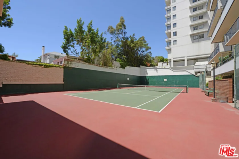 10535 Wilshire Boulevard #1803 photo 34