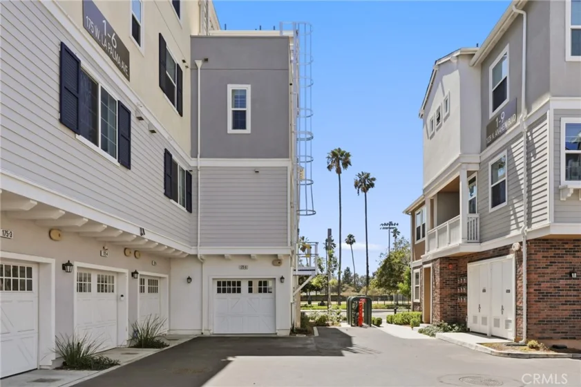 175 W La Palma Avenue #6 photo 30