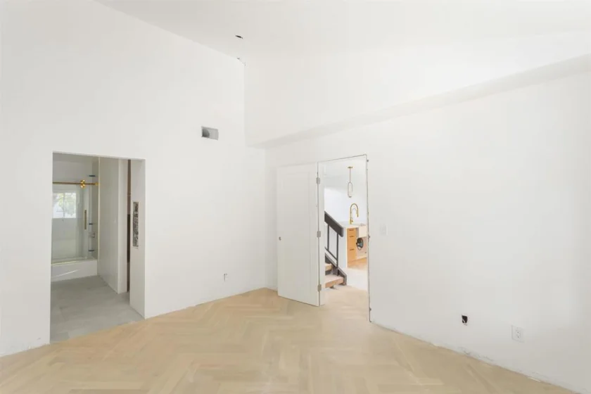 2510 Navarra Drive #524 photo 16