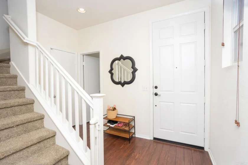 425 S Meadowbrook Drive #123 photo 13
