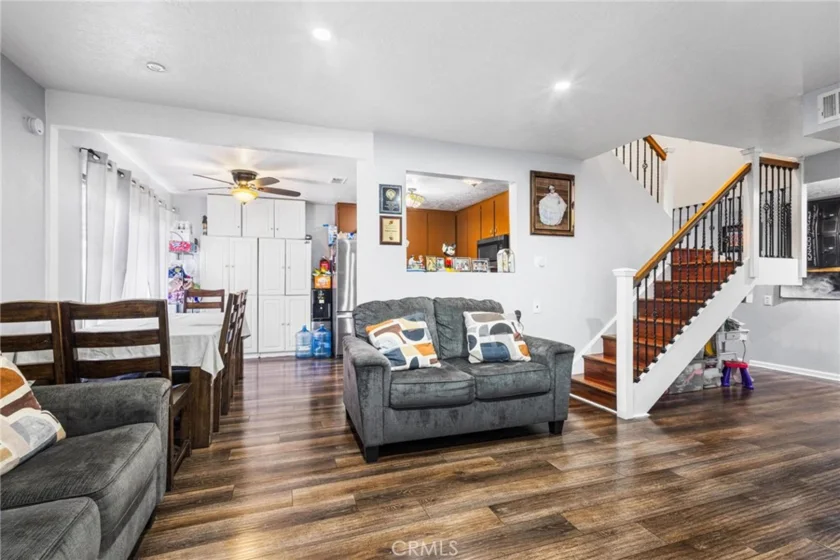 1381 S Walnut #2105 photo 11