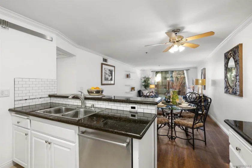3939 Illinois Street #1F photo 1