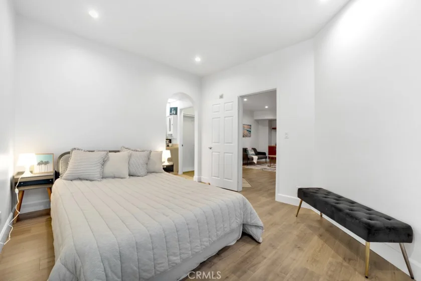 620 S Gramercy #338 photo 4