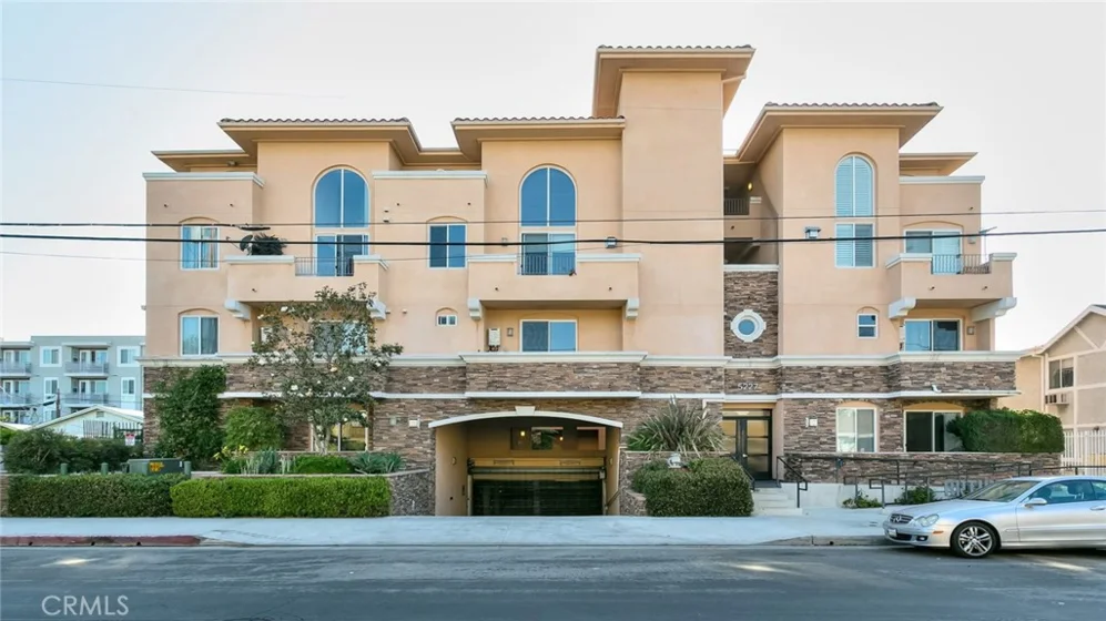 5227 Denny Avenue #104 photo 1