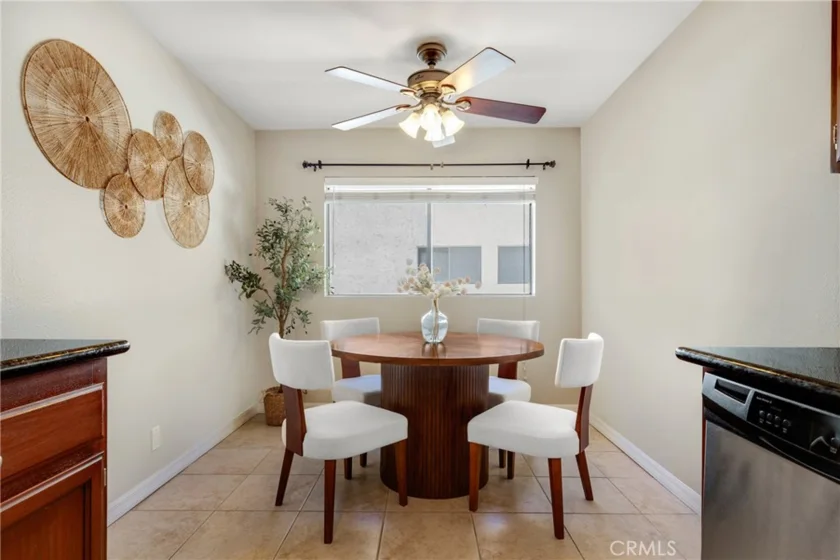6021 Lindley Avenue #12 photo 8