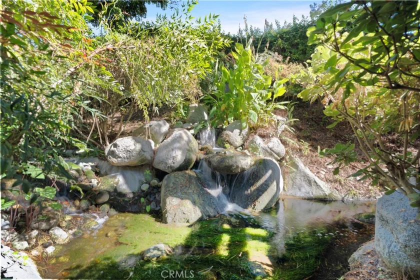 1050 Seco #102 photo 27