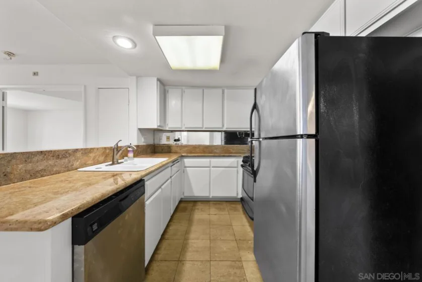 440 Ribbon Beach Way #270 photo 5