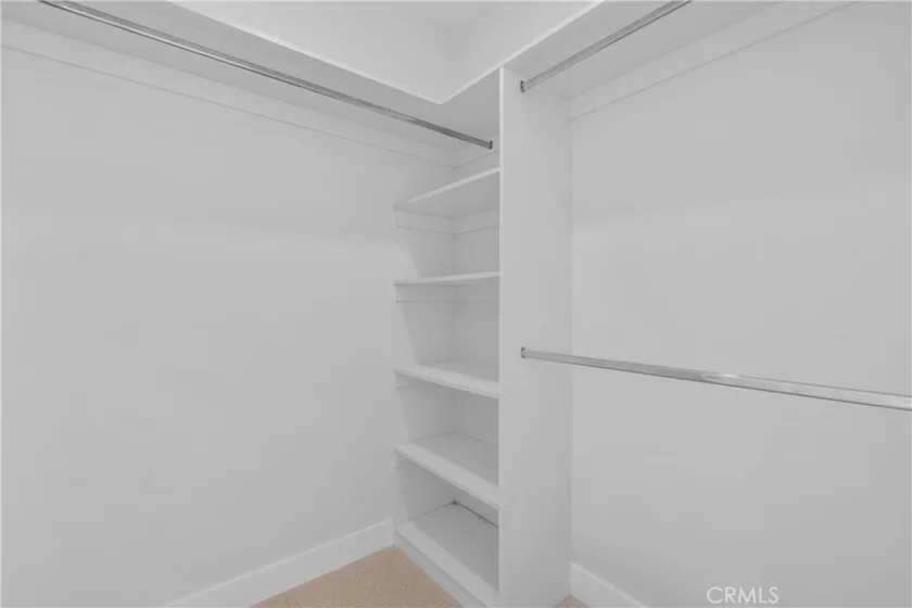 13440 Moorpark Street #101 photo 36