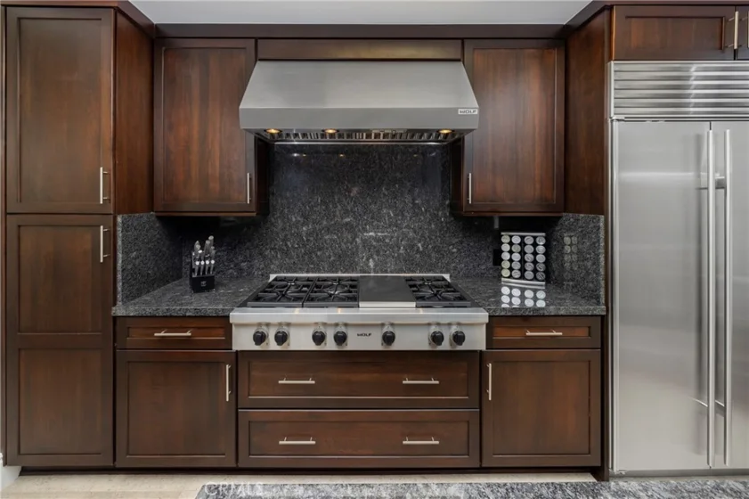 345 E Colorado Boulevard #404 photo 19