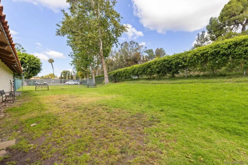 5989 Rancho Mission Road #103 photo 16