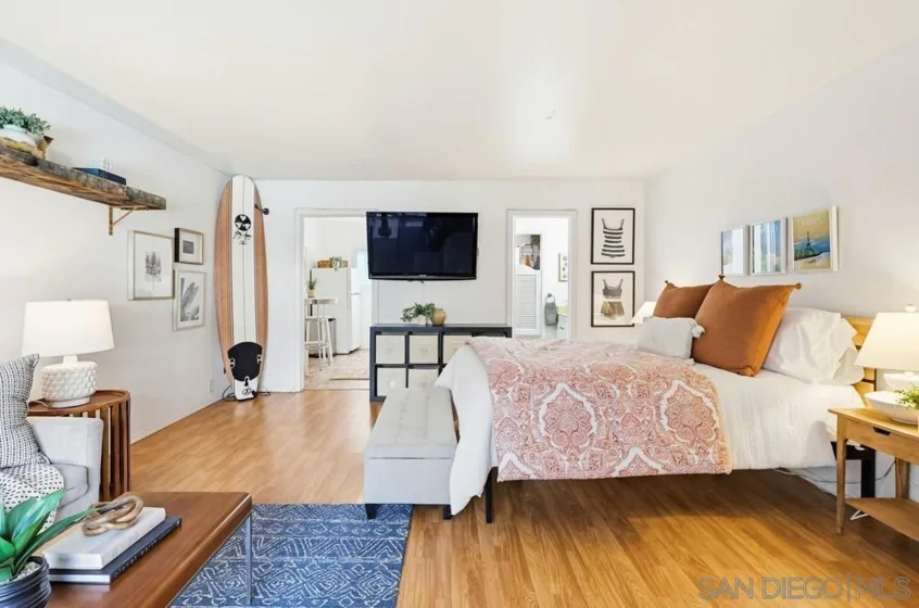 4477 Mentone Street Unit 105 photo 47