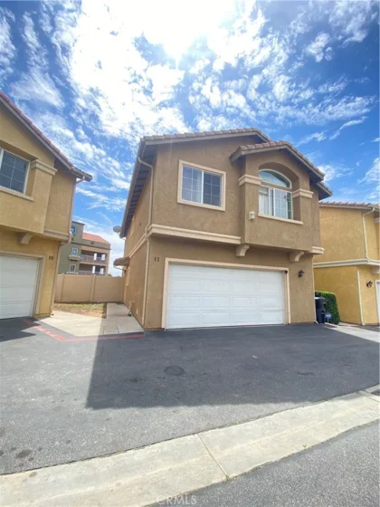15151 Foothill Boulevard #11 photo 1