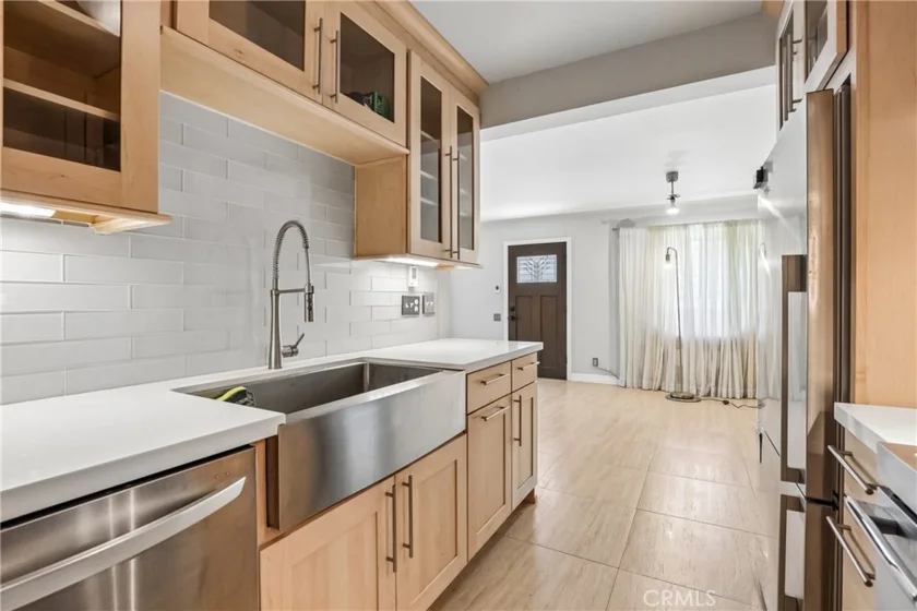 328 S Miraleste Unit 207 photo 8