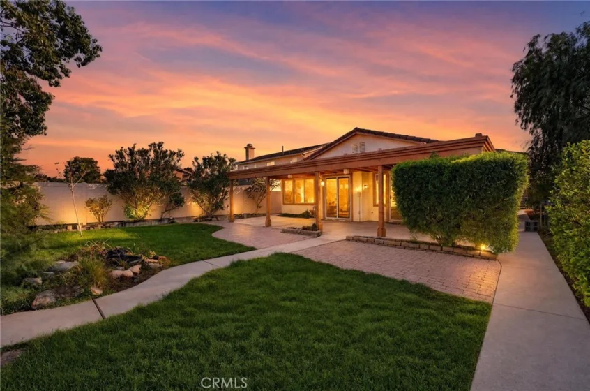 37799 Amber Lane photo 2