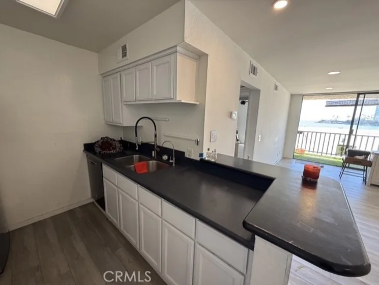1140 E Ocean Boulevard #136 photo 23