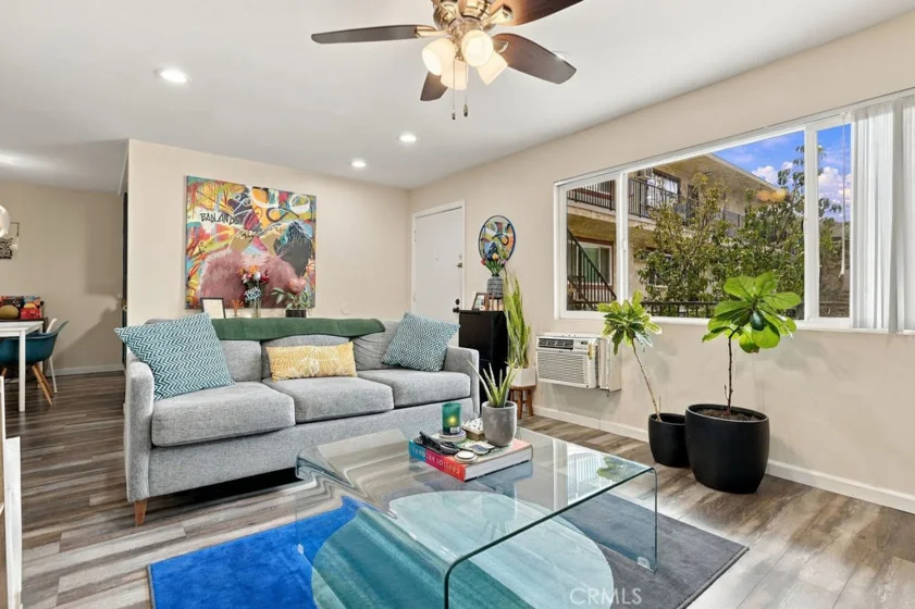 8800 Cedros Avenue #108 photo 6