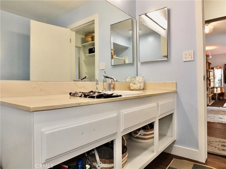 372 E Carroll Park #406 photo 18