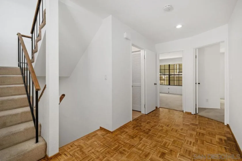 761 D Avenue #C photo 22