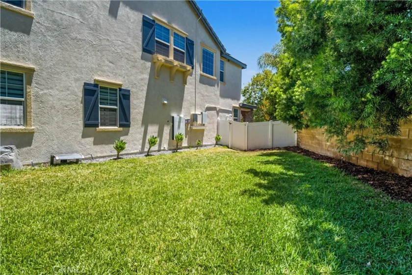 40185 Canton Court photo 18