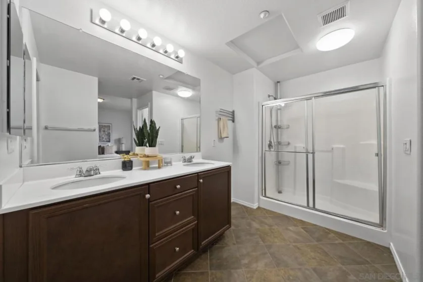 5422 Zeil Place photo 10