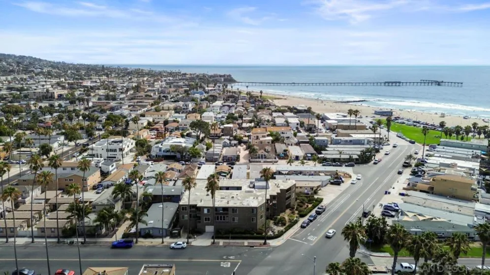 5155 W Point Loma #8 photo 30