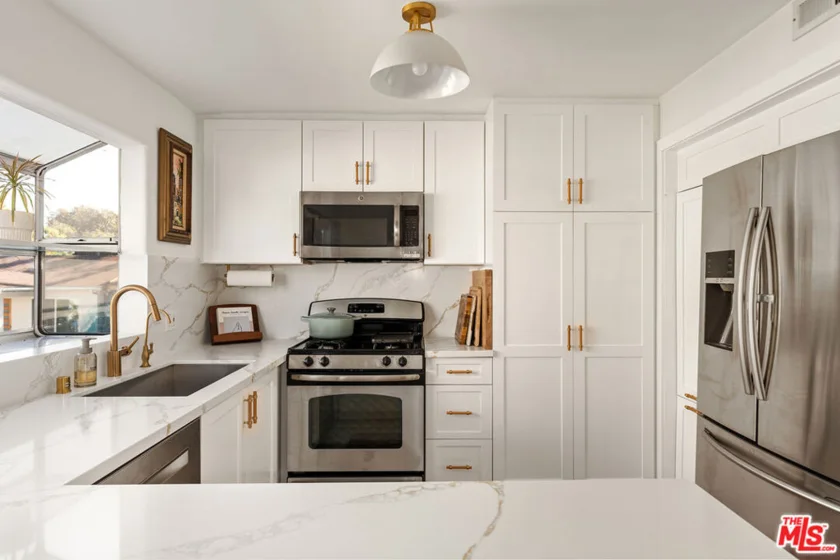 4192 Marcasel Avenue #2 photo 2