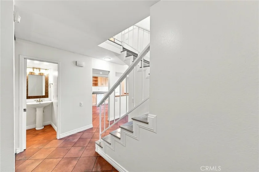 4725 Cardena photo 38
