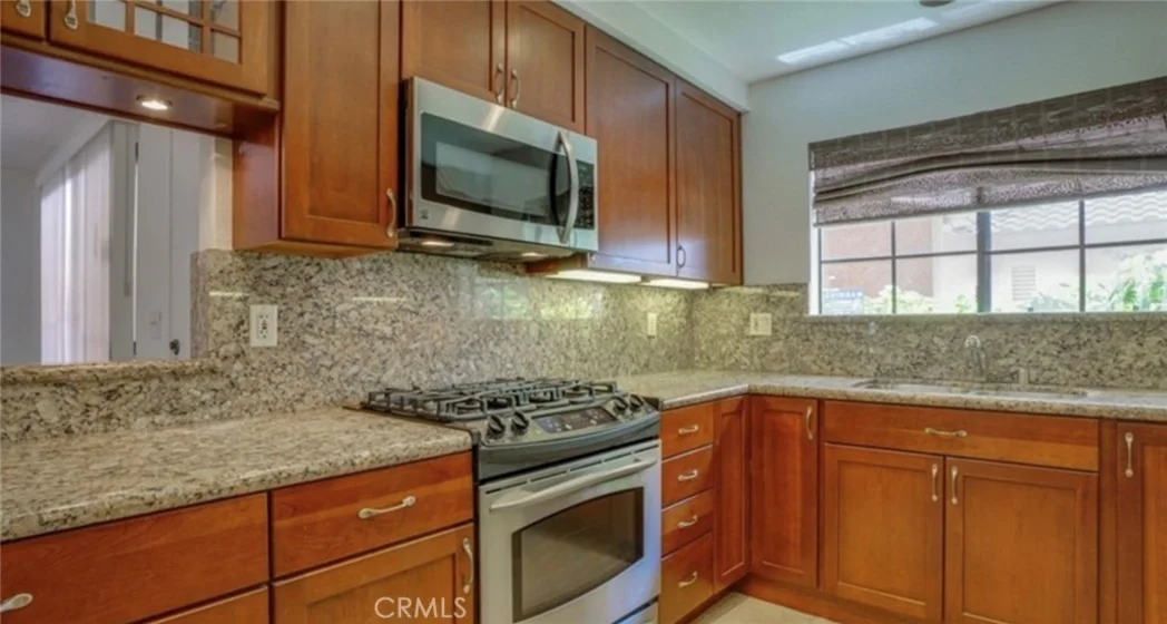 4121 Hathaway Avenue #3 photo 16