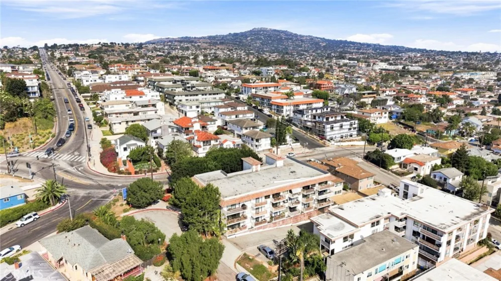 2424 S Gaffey photo 35