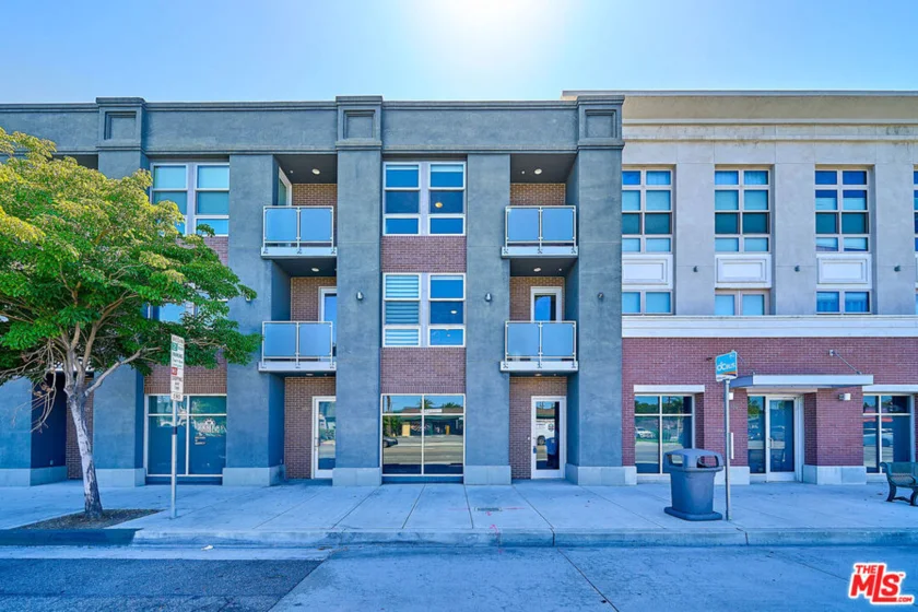 801 S Anaheim Boulevard #107 photo 49