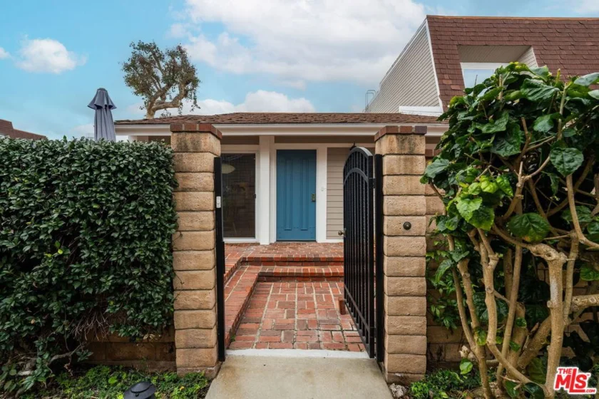 4335 Alla Road #8 photo 1