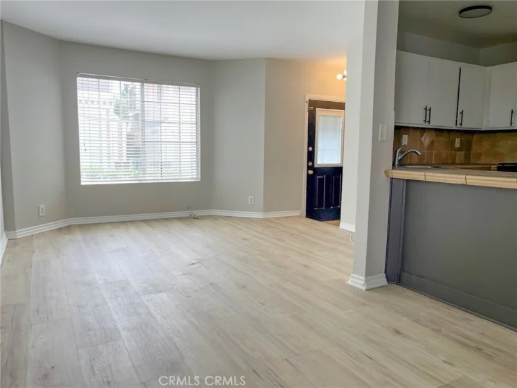 13750 Hubbard photo 3