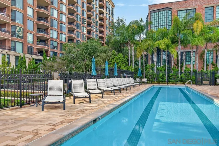 500 W Harbor #619 photo 40