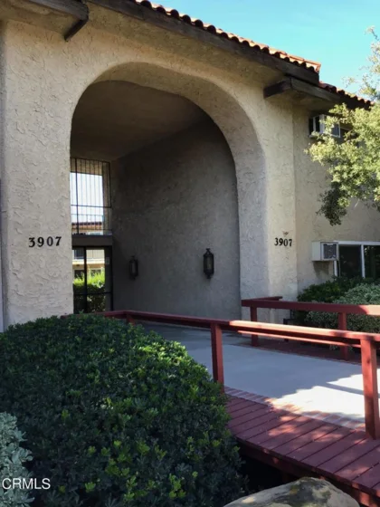 3907 La Crescenta Avenue #210 photo 1