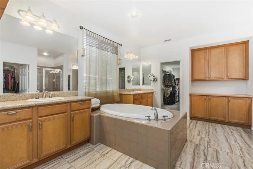 35982 Murano Street photo 15